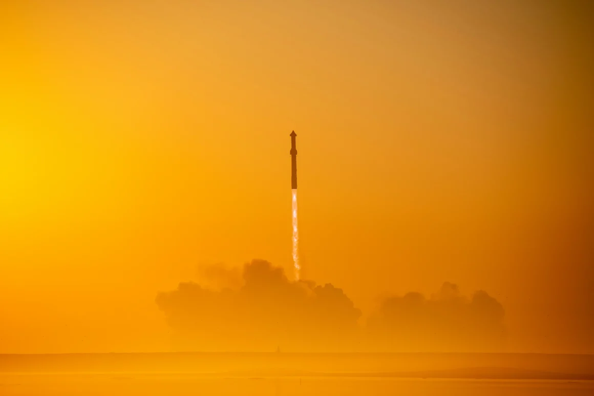 Serial entrepreneur examples - Elon Musk Oprah Winfrey - Richard Branson