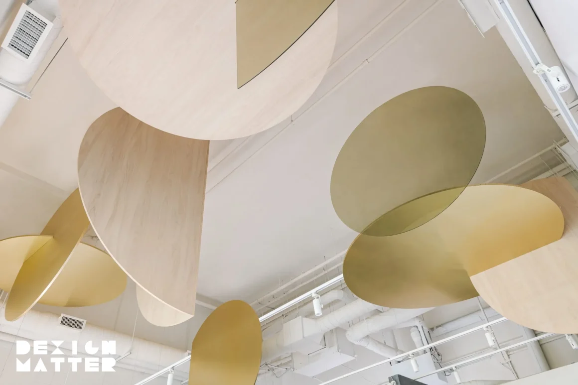 Holo Tea & Cafe Instagrammable Example