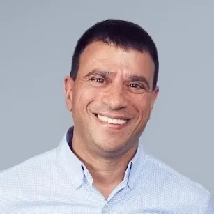 Headshot Roger Hurwitz Founding Partner at Volition Capital